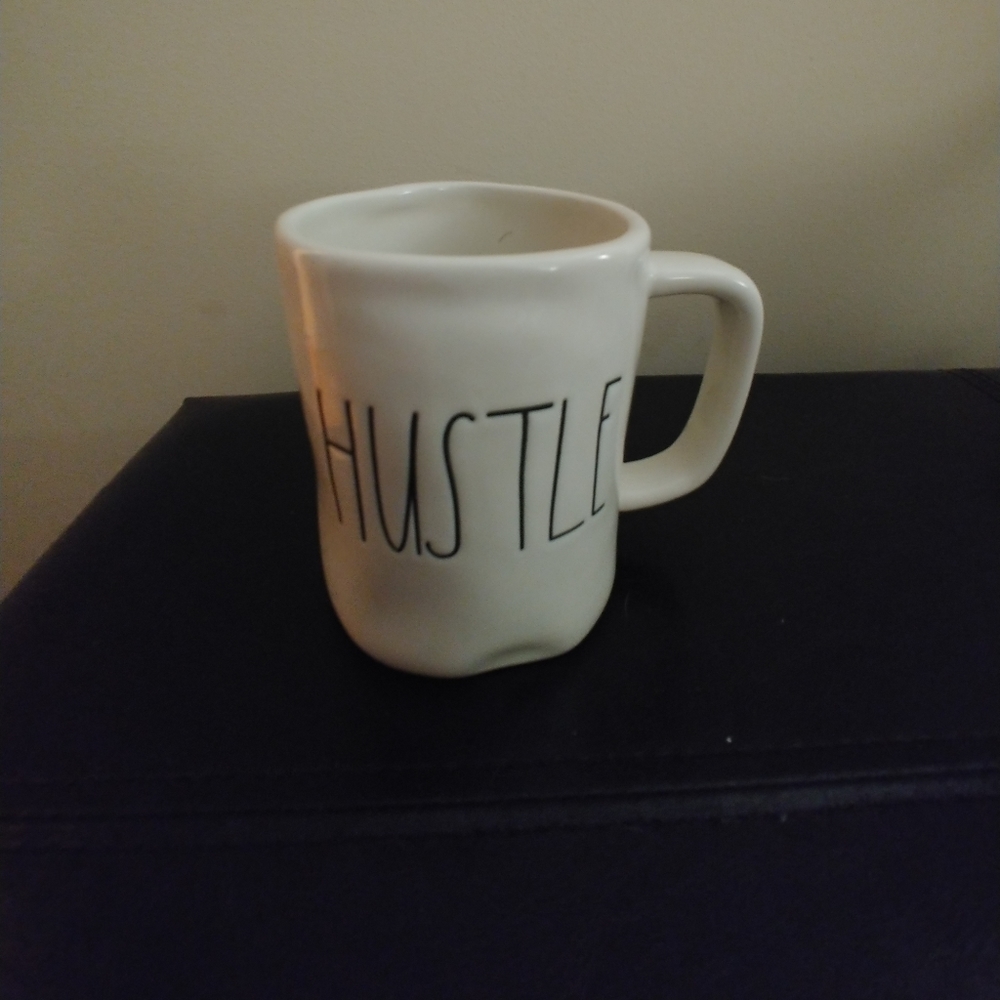Rae Dunn mug NWOT